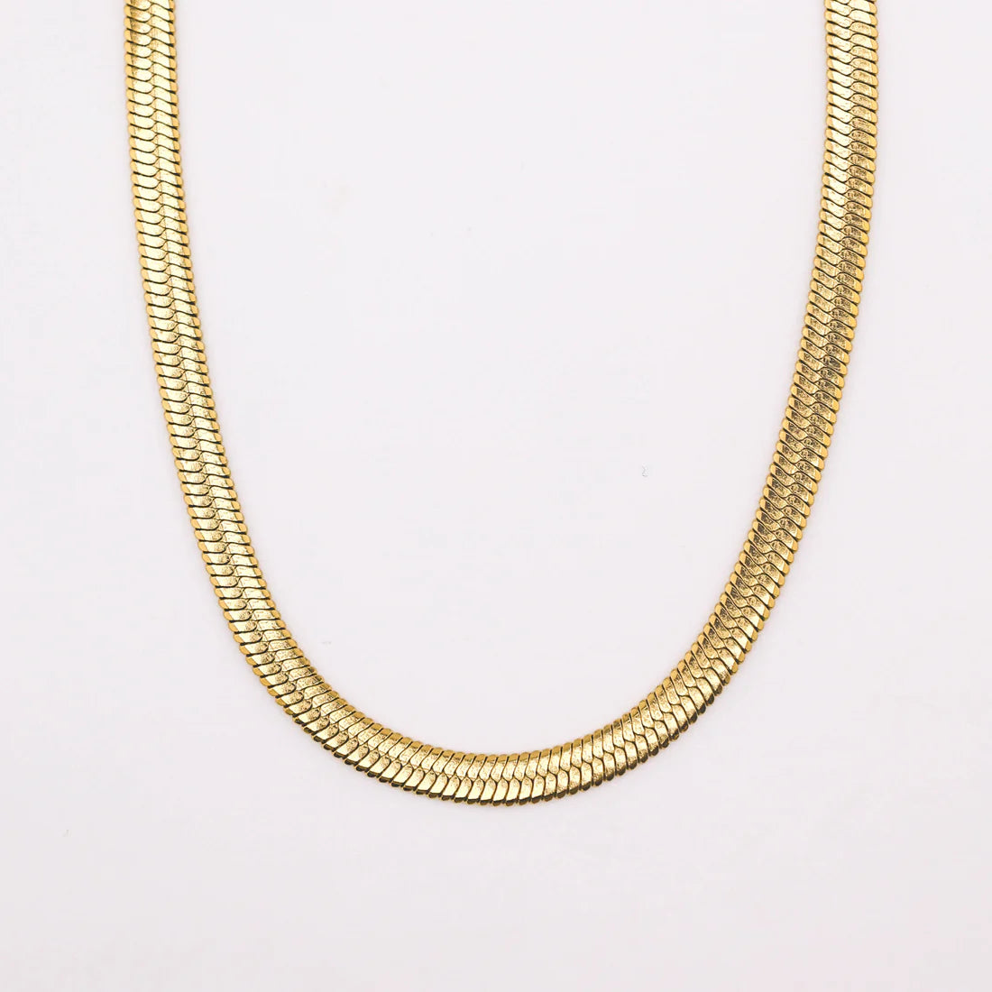 Hotel Lobby Chain Necklace - Gold