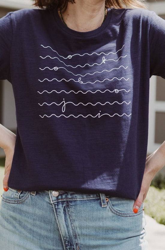 OKOBOJI WAVES T-SHIRT