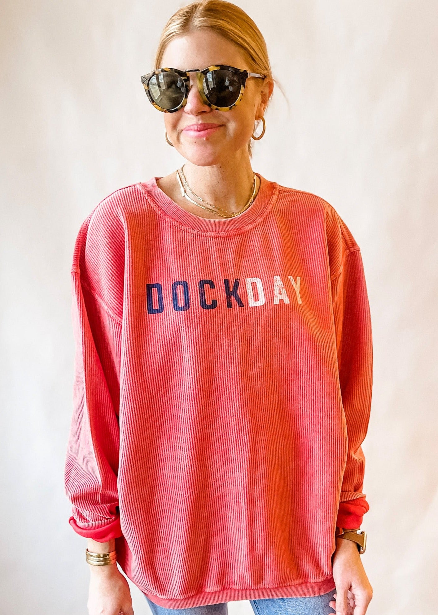 Load image into Gallery viewer, DOCK DAY RIBBED SWEATSHIRT
